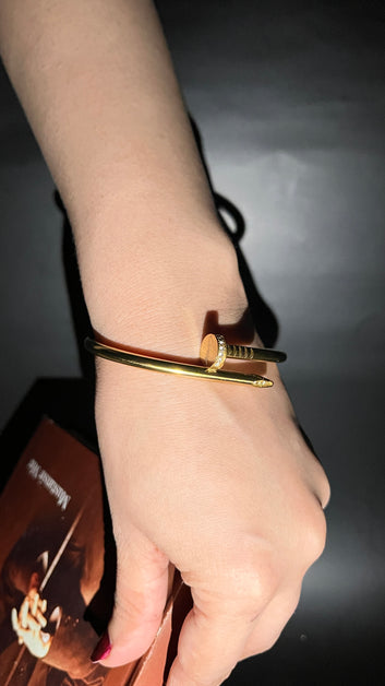 Minimalist Gold Cuff Bracelet for Women – Stainless Steel Bangle