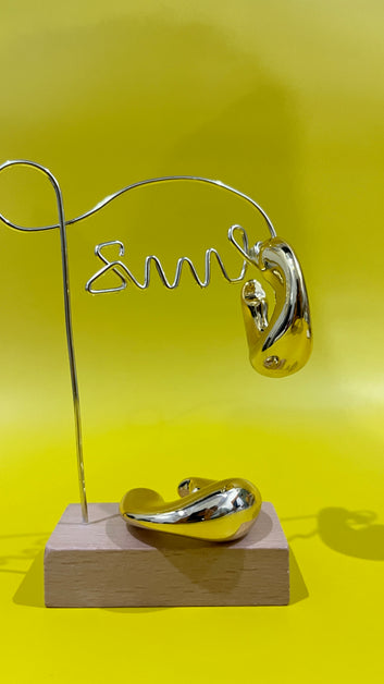 Fancy gold hoops