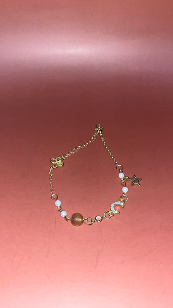 Moon gold